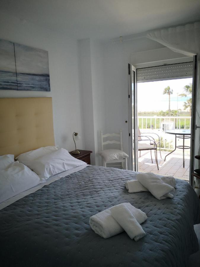 Apartamento Dos Faros Конил-де-ла-Фронтера Екстериор снимка